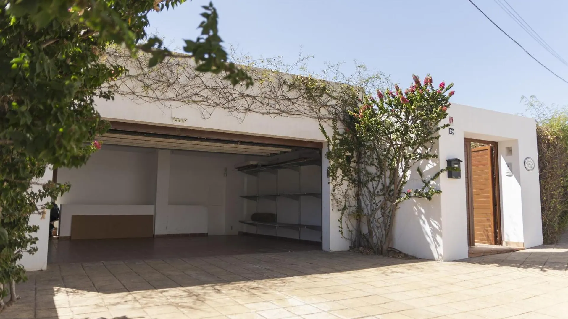 Villa Los Huaraches - Mijas Golf - Private Swimming Pool - 5 Bedrooms - 5 Bath - Air Conditioning Santa Fe de los Boliches Spain