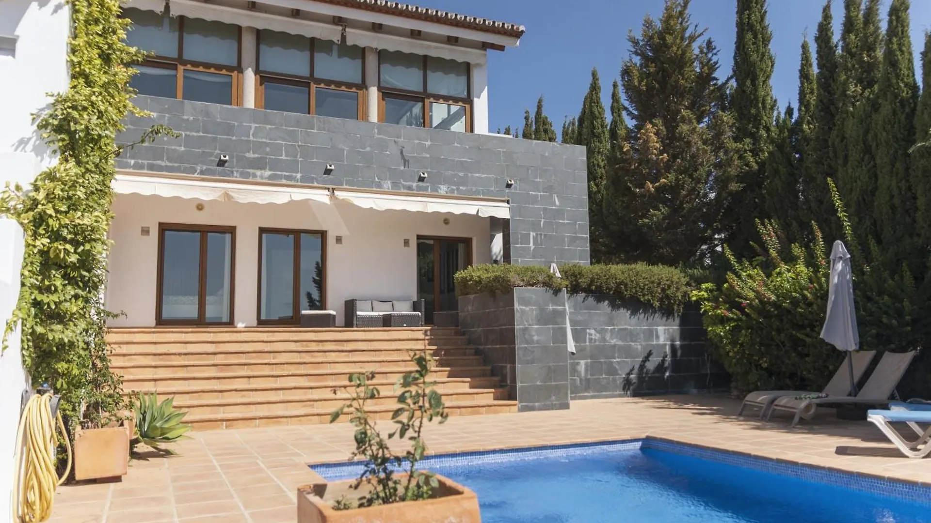 Villa Los Huaraches - Mijas Golf - Private Swimming Pool - 5 Bedrooms - 5 Bath - Air Conditioning Santa Fe de los Boliches 0*,