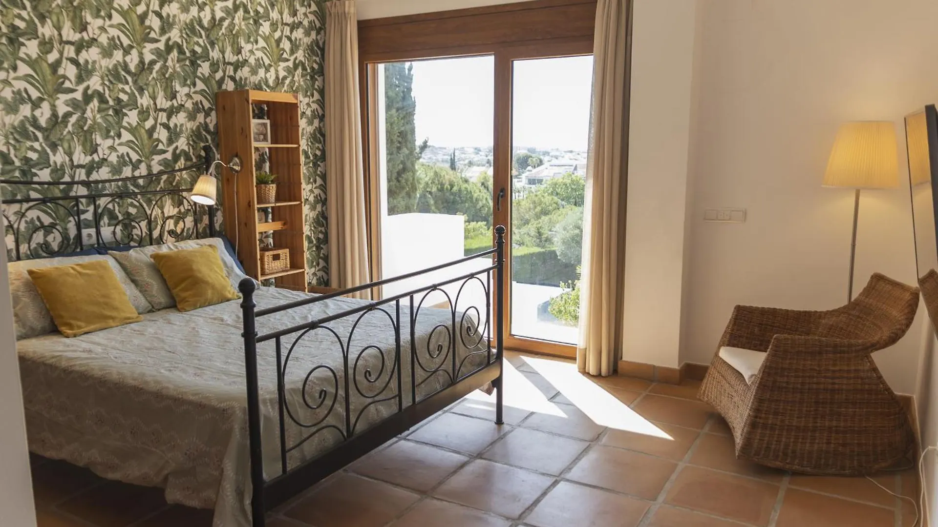 Villa Los Huaraches - Mijas Golf - Private Swimming Pool - 5 Bedrooms - 5 Bath - Air Conditioning Santa Fe de los Boliches Spanien